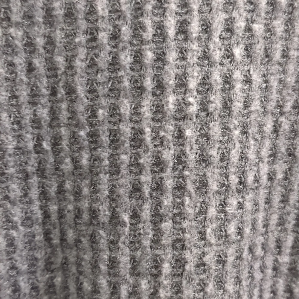 American Eagle Gray Soft & Sexy Plush Cold Shoulder Thermal Long Sleeve - Picture 4 of 7